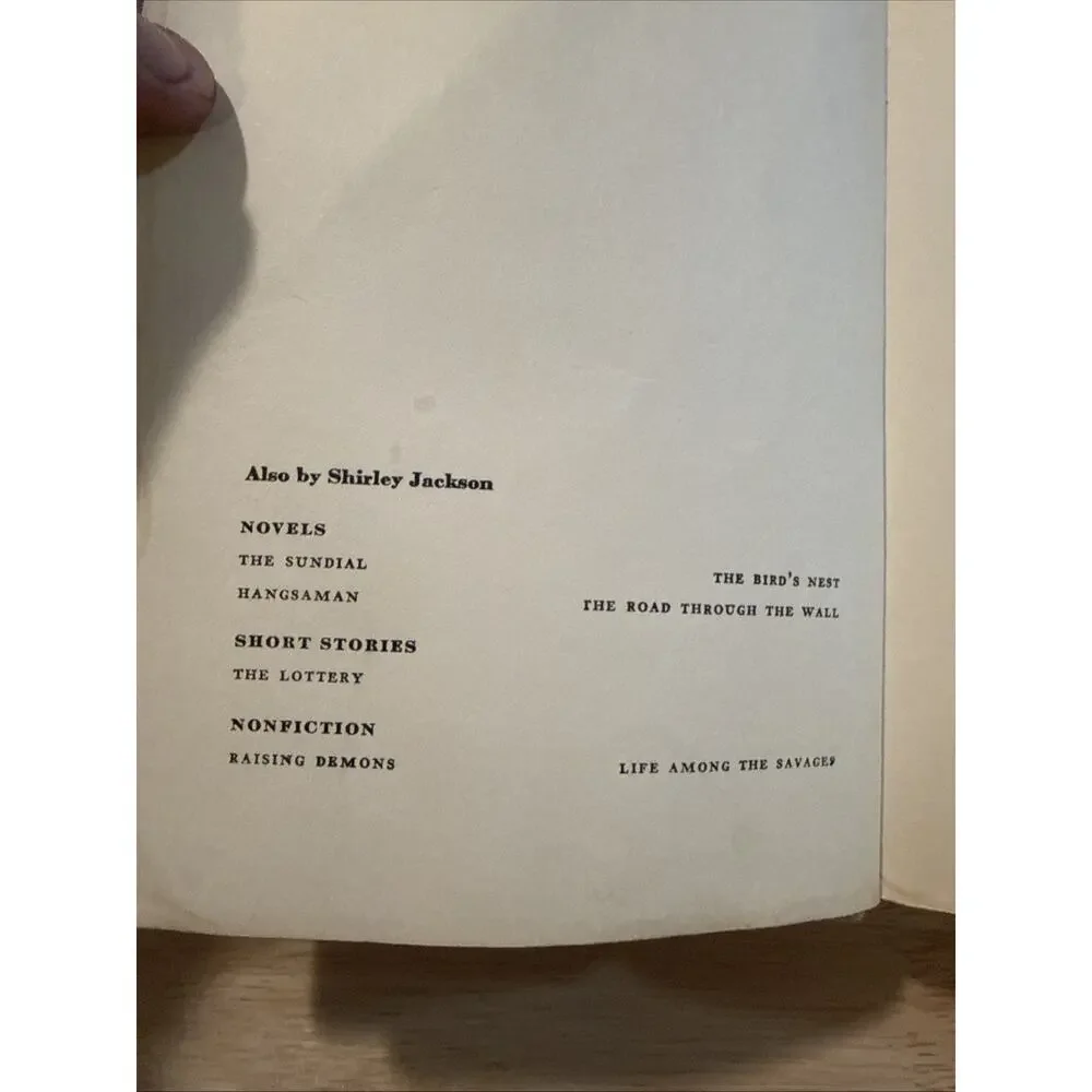 The haunting of hill house - Shirley Jackson 1st Edition 5th printing